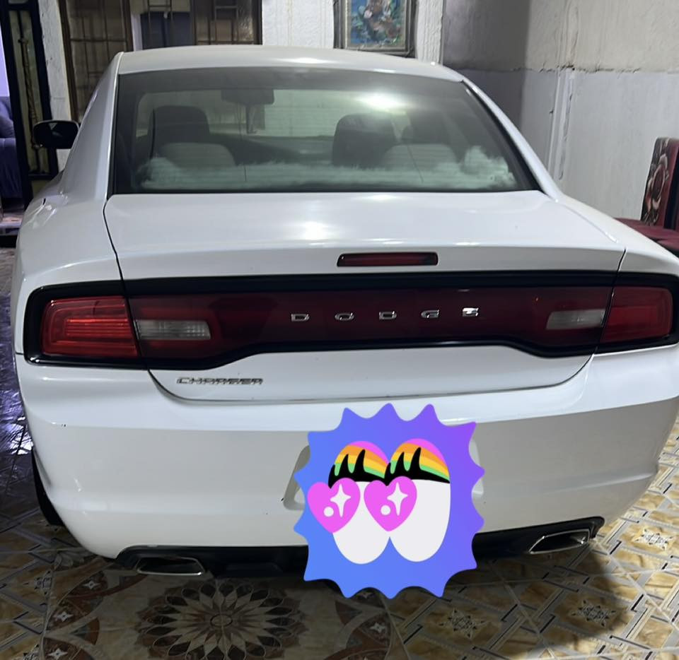 السلام عليكم شباب جارجر موديل 2014   ادوات ادوات مكفوله وانتر بول وعشائر  وكصه متومه طبق الصل ع رقم شاصي 
مكفوله حداديه تخم تاير مكينه كير كلهن مكفولات  العنوان بصره السعر 75 //*********** @
