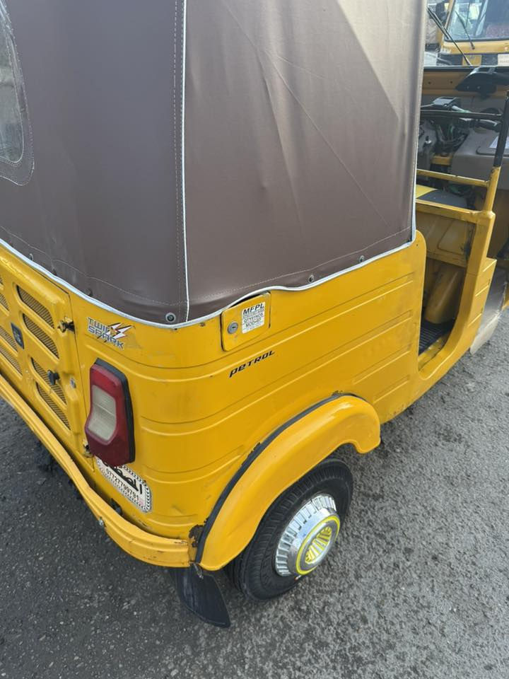 تكتك موديل٢٠١٩ تكتك حلوه محرك جديد تراي يخبل رقم تحويل ثاني يوم بسمك مكاني بغداد مدينه الصدر السعر 5700 اتصل ***********
