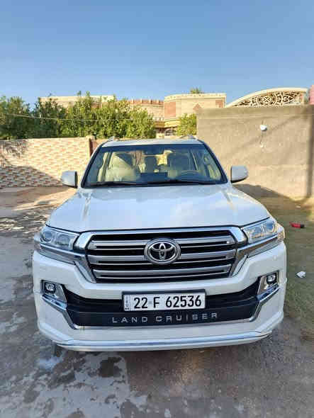 لاندكروز 2020 كفاله عامه 
ماشيه 125.كشنين كهرباء. سياره فول عدا صندوك مو كهرباء 
للبيع 520وبيه مجال
مكاني بابل 
***********
