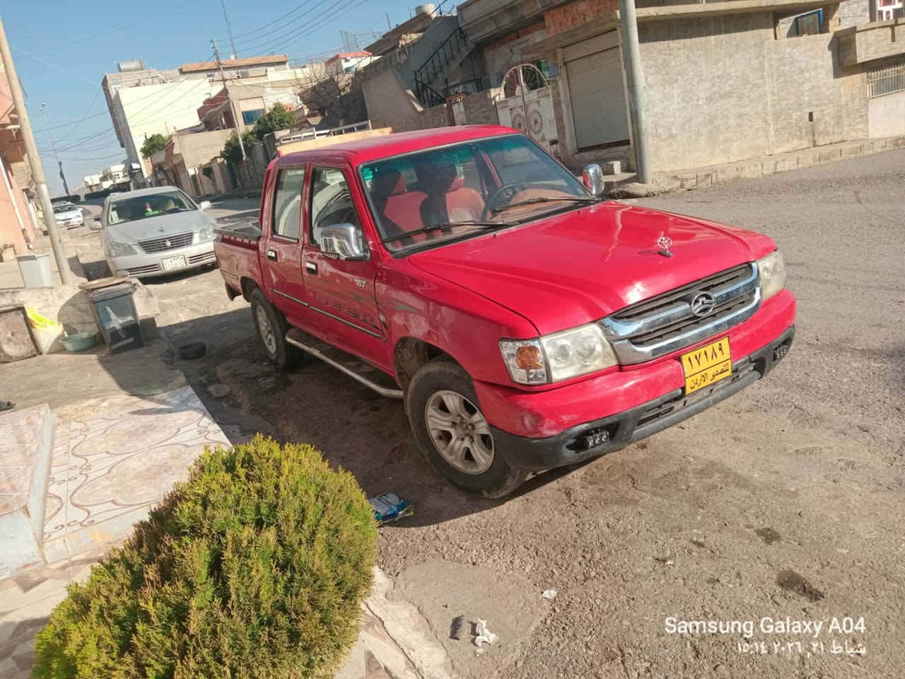 ئەم دێرە جوانە بۆ فرۆشتن مۆدێلی ٢٠١٠ مەکینە بەخە مەکینەو گێڕی بەشەرتی دە فیتەر قەترە سبوخی نیە و یەک بموس ساردی هەیە چوار تایەی لۆکی لە سەرە مەنەفێستی ئەسڵی خۆی لە گەڵە ناو خورفەی لە دەرۆی جوانترە سەیارەکە ماڵی دۆست و کەسابەتە نرخی ٣٨ گڵاو ماعمەلەیەکی برایانە 
ژ.م *********** كالار, السليمانية
