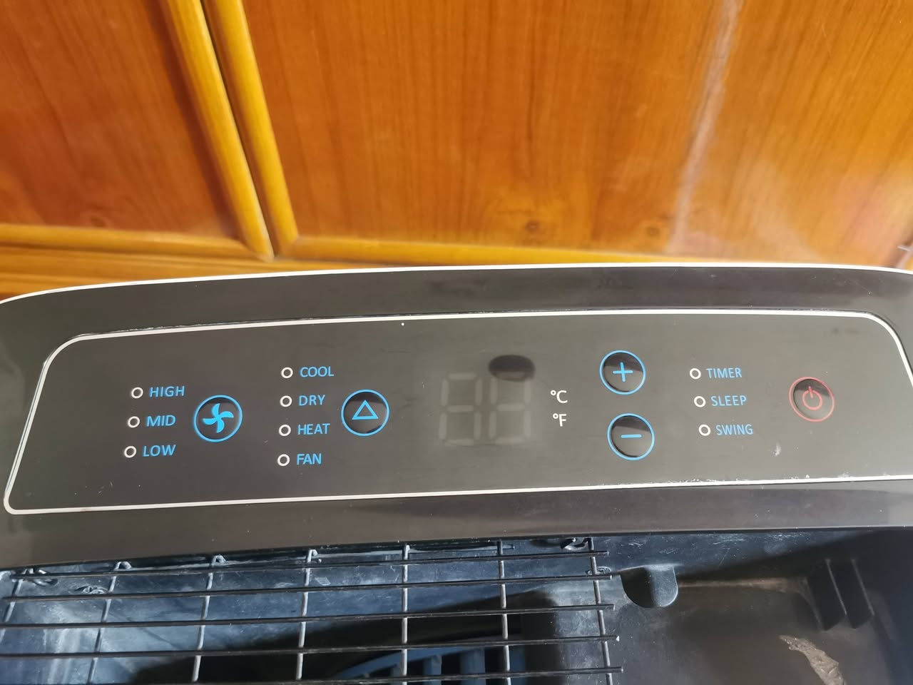 سبلت متنقل حجم طن وربع شغال حار وبارد نضيف ع فحص ويشتغل ع سحب
السعر 150 العنوان بغداد الشعلة ماعندي توصيل


**إذا كنت صاحب هذا الإعلان وتريد حذفه لأي سبب، رجاءا أرسل رسالة إلى الدعم الفني**