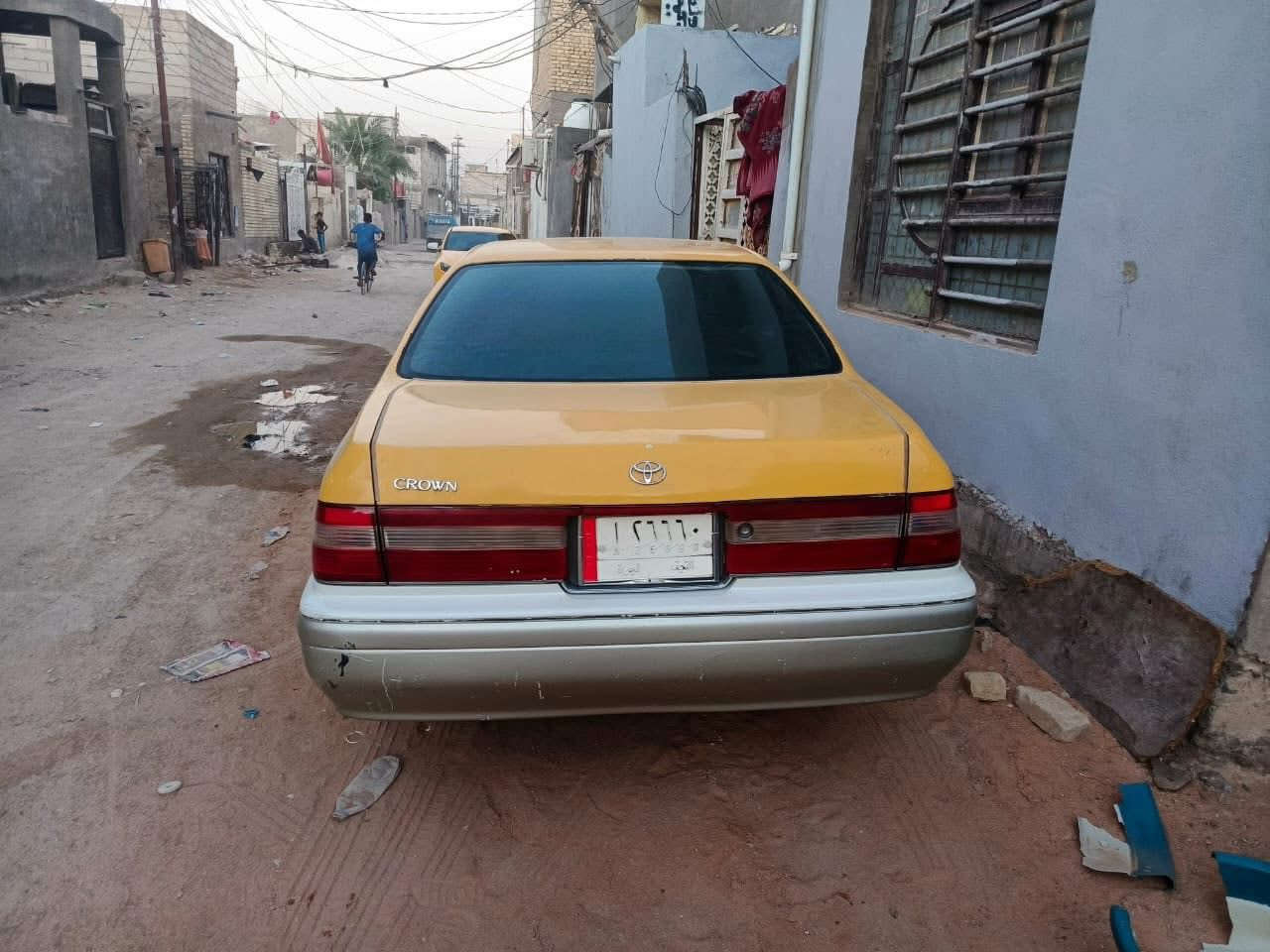 للبيع راس الثور موديل 2000
رقم نجف اباسم صاحبها جاهزه مجهزه خطها نجف سماوه سنويه بعدها ما صاقطه بيها كصه قماره 

كير مكينه حداديه تبريد تخم تاير شرط 

مكان السياره نجف حي الرحمه السعر 65 وبيها مجال رقم صاحبها *********** ابو صادق

عدم المراسله رجاءً مكلف بنشر
