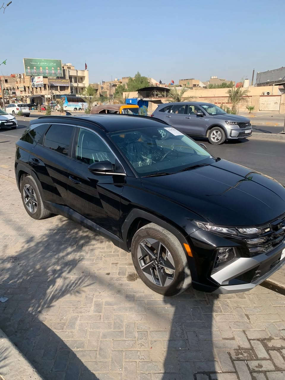موديل 25 ماشيه 7000 مواصفاتها Sel حادثها شطحي موجود رقم الشاصي بلمنشور سياره جديده لوك بدون رقم تترقم جميع المحافضات للبيع بسعر 178 مكان السياره بغداد ***********واتساب
