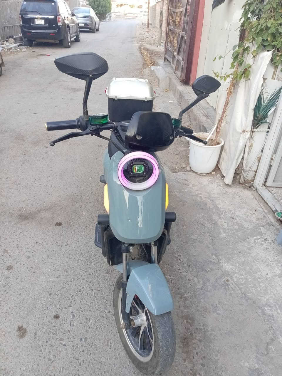 السلام عليكم
دراجة شحن البيع f3 
5بطاريات 32امبير الملف2000W نحاس 
السعر 900وبيهة مجال 
العنوان بغداد الدورة المهدية الثانية
رقم***********
