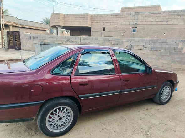 من رخصة الادمن
سياره اوبل فكترا موديل 1992محرك 2000 كير عادي نضيفه السعر 47$وبيه مجال قضاء هيت 
 ***********
