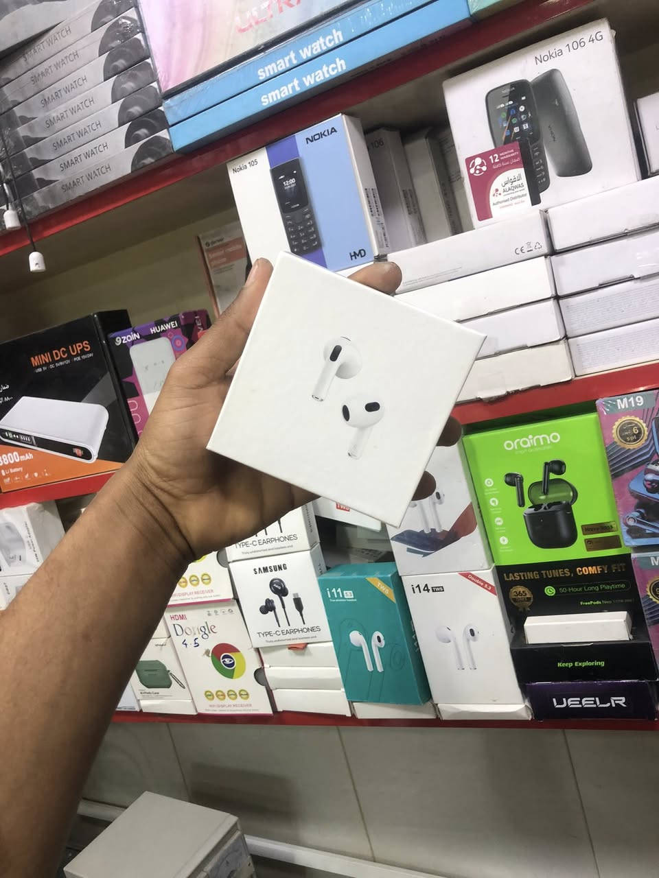 عرض الـ 5 قطع المتكامل.. كل اللي تحتاجه بمكان واحد!" 📦
جبنالك عرض ما يتفوت، يجمع لك الأناقة والعملية بسعر صدمة!
✅ ساعة Ultra 2 الذكية (شاشة لمس، إشعارات، ومظهر فخم).
✅ سماعة Airpods صوت نقي وتصميم مريح.
✅ شاحن Mi الأصلي مع الكيبل الخاص به.
✅ كيبل USB-C to Lightning إضافي.
✅ كيبل Hoco X59 القوي ضد القطع.
💰 كل هذا بسعر: 25 ألف دينار فقط!
🚚 والتوصيل؟ مجاني لجميع محافظات العراق! 🇮🇶
(الكمية محدودة.. احجز هديتك الآن وراسلنا على الخاص 📥)***********
