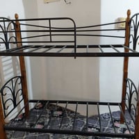 سرير • ٧٥ • اطارات