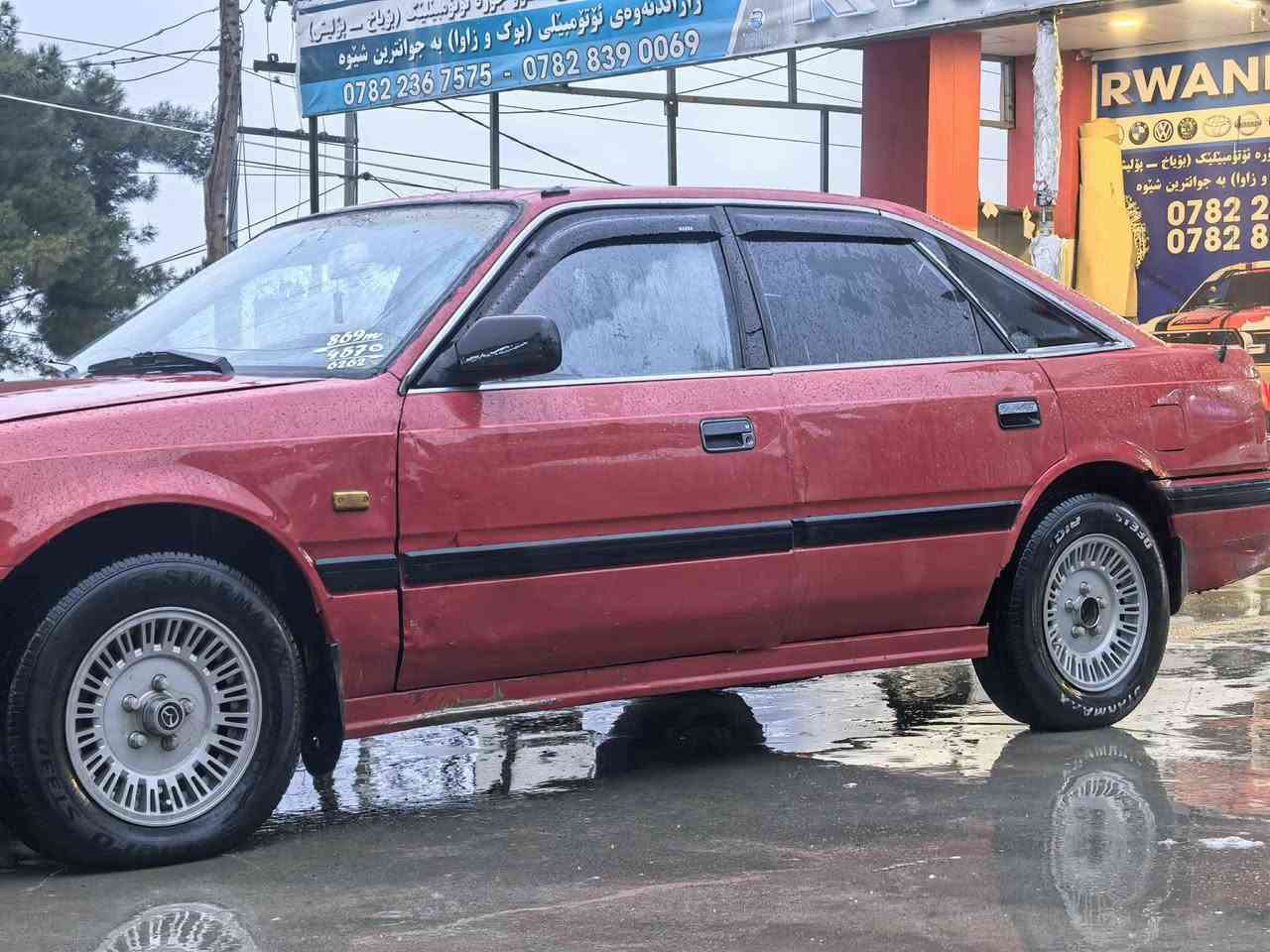مازدا 626 مۆدیل 1991  هەشت و بەخ گێڕ و  مەکینە بە شەرت سەنەوی و وەکالە تووند و بەندە تایەی نوێ 19و معاملە
ژمارەی موبایل *********** سوران, أربيل
