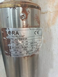 غطاس للبيع استخدام قليل ٤ حصان بدفع ٨ مكعبات بالساعه ثري فيز مو سنكل ت...