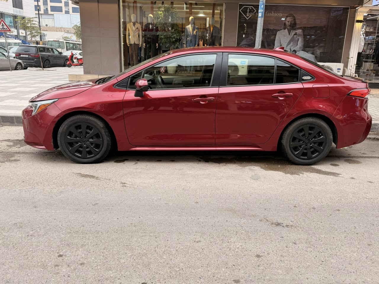 سلام عليكم
كورلا وارد امريكي 🇺🇸
موديل 2024 
LE هايبرد 
المواصفات معروفة ….
صور الحادث موجودة..
السيارة استيرادي الخاص مصلحها على ايدي
مابيها اي ضربة بالعراق
مكان السيارة بغداد الكرادة 

***********
