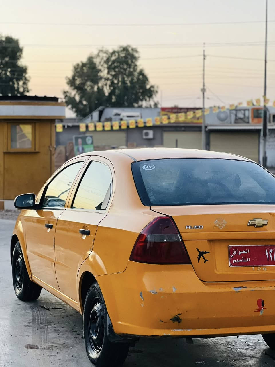 اڤيو موديل 2007
پيتاقه ي بنزيني هه يا 
گيرو مه كيني به شه رت 
نرخ 33 كه ميك مجال 
***********
