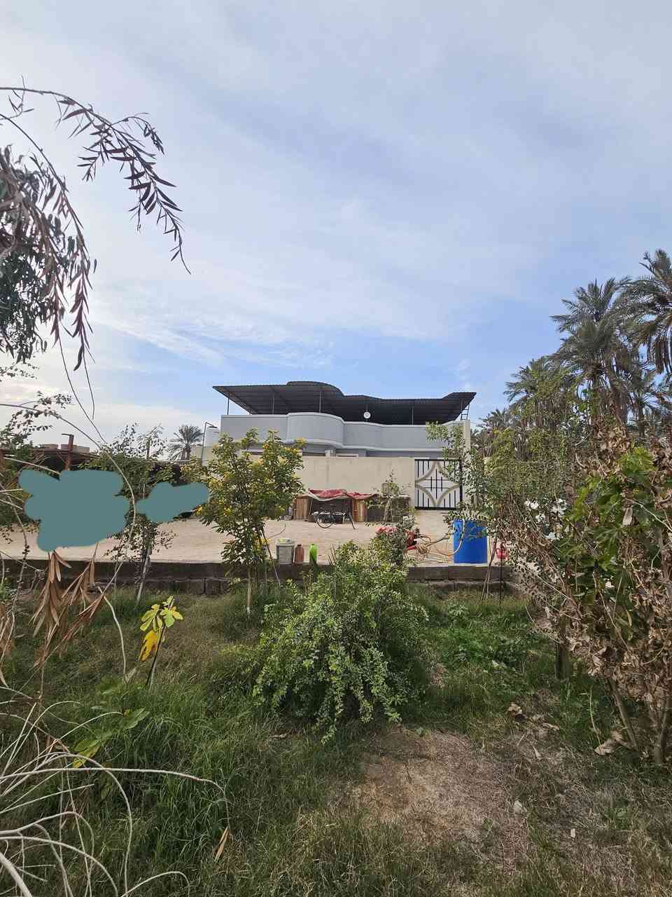 🏡 دونمين للبيع – فرصة مميزة للاستثمار والسكن
📍 الموقع: البصرة / أبي الخصيب – شارع المحكمة الجديده 
قريب على الشارع العام (السايدين)
📐 المساحة: دونمين كاملين
📜 النوع: طابو ملك صرف – تحويل مباشر باسم المشتري
🏠 تفاصيل العقار:
• يحتوي على دار بمساحة 300 متر
• بناء طابوك 
• الأرض مخدومة بالكامل
🌊 مميزات إضافية:
• محاطة بنهر من جميع الجهات (موقع مميز وهادئ)
• مناسبة للسكن أو مشروع استثماري (شاليه / استراحة  للاستفسار الاتصال على الرقم 
*********** البصرة, العراق
