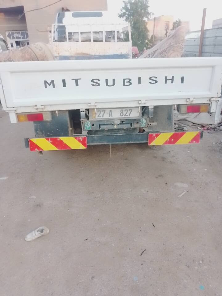 سلام عليكم كنتر 2007 سياره مكفوله بس المحرك مجفت ستندر سعر 150
***********

***********
