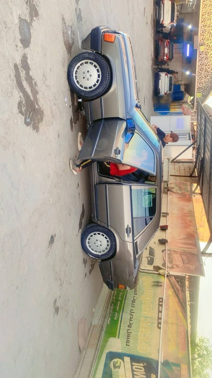 مارسيدس موديل 88سياره حلوه وجاهزه عل اخر كير مكينه حداديه
كهربائيات تبريد تحويل مباشر مكانها بغداد الامين رقم صاحب السياره *********** سعر 43
