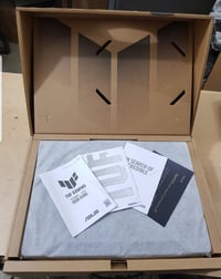 تحية طيبة ... لابتوب  ASUS  TUF  وكالة شرق اوسط بحالة اللوك شبه جديدة ...