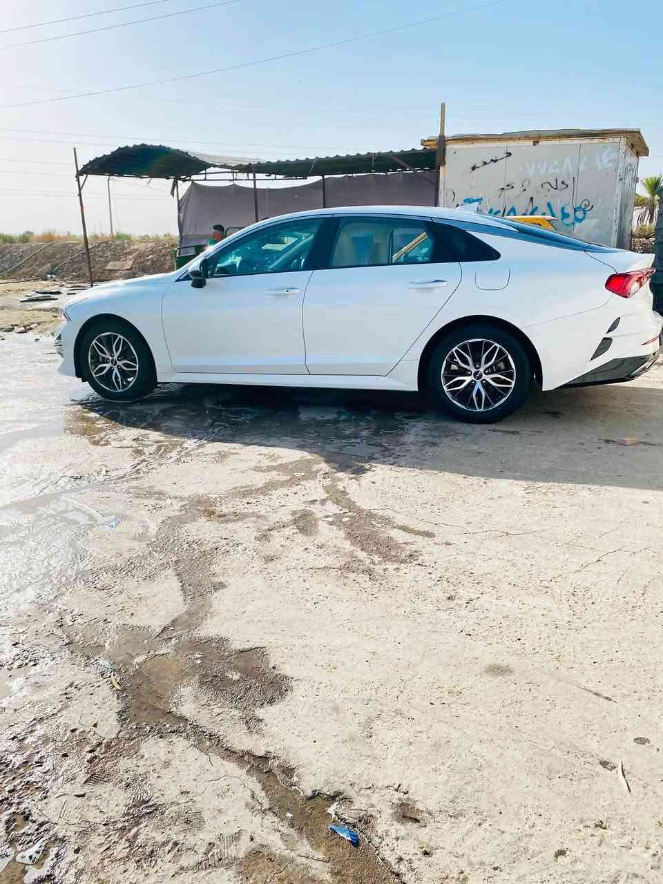 سلام عليكم K5 للبيع23
ماشيه 47
ابيه قطه واحد بدون دوخل 
اصل غاز خط واحد 
سعر خاص 

رقم. ***********
