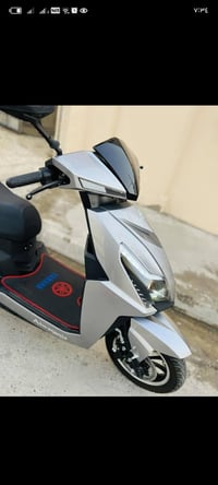 ماطور للبيع  سكنس 6 بطاريات مسطرا كبار  مستخدم شي قليل مابي نقص  شرط ا...