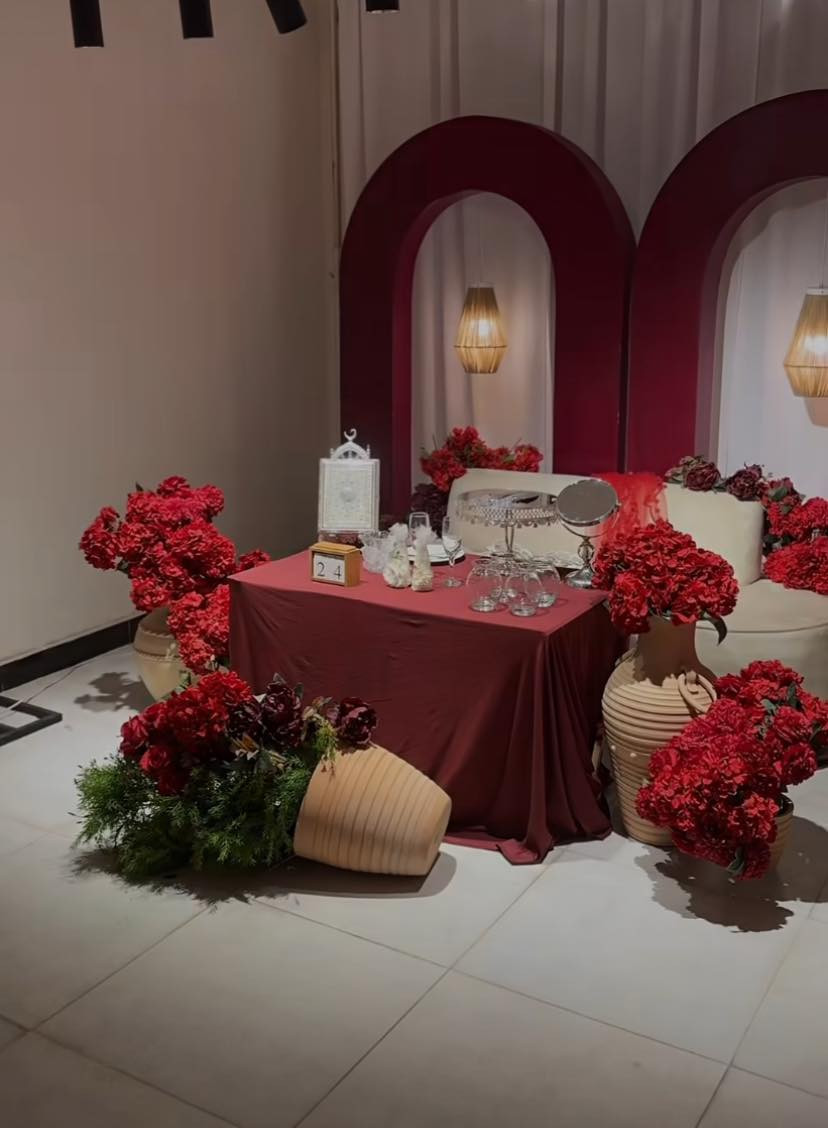 من اعمالنا أقواس خشب اللون حسب الطلب  ومتوفر نقشات وطبعات على الخشب


**إذا كنت صاحب هذا الإعلان وتريد حذفه لأي سبب، رجاءا أرسل رسالة إلى الدعم الفني**