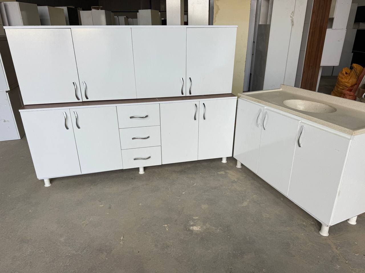 المفرد باسعار الجملة  
#السعر__275 الف
#كاونتر MDF خشب مترين ارضي وملحق مع سنك متر و20 مرمر .
.اذا تريد السنك متر ونص اضافه 25 الف على السعر 
.اذا تريد المرمر اسود اضافة 5 الف على السعر
.اذا تريد اضافة  ملحق فوك السنك اضافه 75 الف على السعر 
.اذا تريد اضافة فاترينا اضافه 90 الف على السعر

تتوفر خدمة توصيل للمحافظات 
مركز بغداد التوصيل مجاني

للحجز ارسال الصورة الموديل 

كاونترات المنيوم جديد اجمل اللوان والموديلات 

#يحق رفض الطلب اذا كان مخالف للصور

#يحق رفض الطلب اذا بي كسر او ضرر  

#للمزيد من الاستفسار والحجز مراسلة الصفحة


**إذا كنت صاحب هذا الإعلان وتريد حذفه لأي سبب، رجاءا أرسل رسالة إلى الدعم الفني**