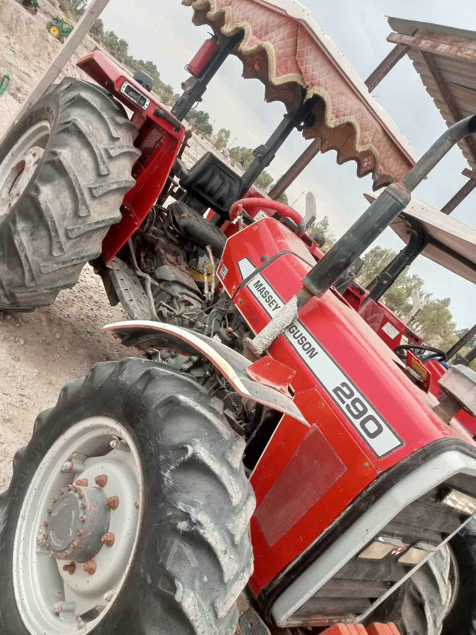 السلام عليكم ورحمه الله وبركاته للبيع كافه الااليات وبنواعها وكافه الااحجام العنوان  بابل الحمزة الغربي معرض ابو مصطفى السويدي 
للاتصال على الرقم ***********
