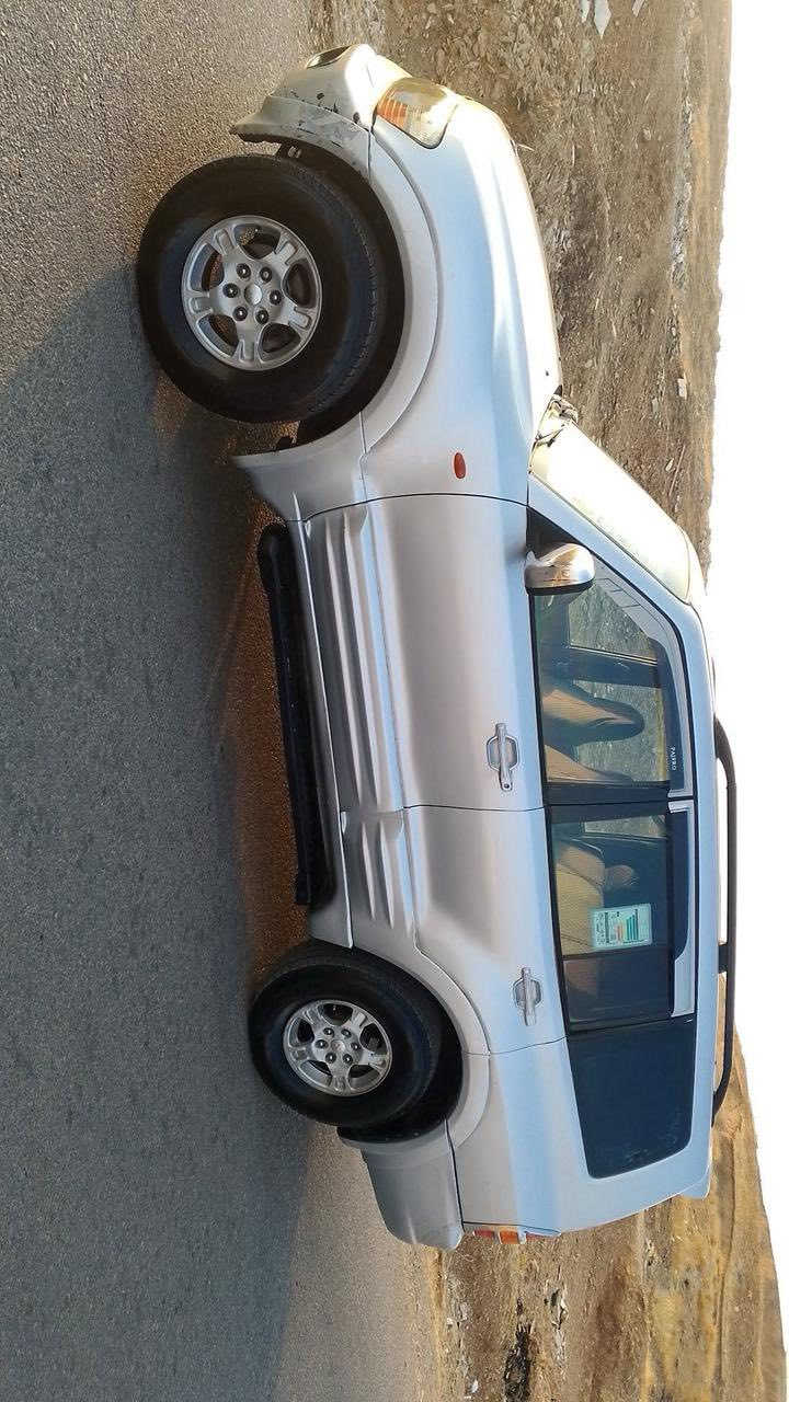 سلام عليكم 
بيع او مراوس 
باجيرو 2002 رقم بغداد مشروع وطني شرط التحويل 
محرك 3500 بلادي كير أوتوماتيك فور ويل صدر تخم تاير جديد
تبريد شغال كهربائيات كلها شغاله سلايت 7 راكب 3 قطع تبريد 
صبغ حزام ( بيها لاستيك ولف ) مكاني سامراء السعر 90 
***********
