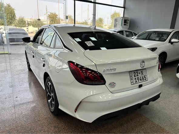 ئێم جی  MG GT 2025 Sport گێڕ عادی
5000رۆیشتوە
مواصفات.بەصمة.شاشەوكاميرا.حساس.
ئاوێنە ئیشارەت.لايت زينۆن.  ڤۆلیۆم
مكان : أربيل.  ١٠٠ متری معرض تۆپ کارس  
سحر102$
موبایل..*********** أربيل
