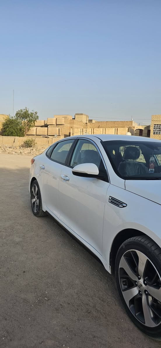 السلام عليكم .....كيا اوبتيما2020 وارد أمريكي
فول مواصفات عده الفتحة

رادار امامي

رادار خلفي

رادارات جانبية

 
تحديد مسار

نقطة عمياء 

حادثه بنيد فقط بدون ايرباك عدى ذلك كفاله عامة السيارة

السعر 157 وبيها مجال بسيط
الهاتف ***********
