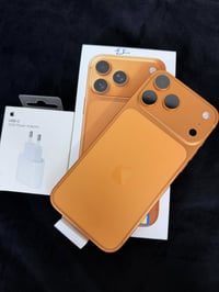 آيفون ١٧ برو ماكس • ٢٥٦ • بطارية ١٠٠٪