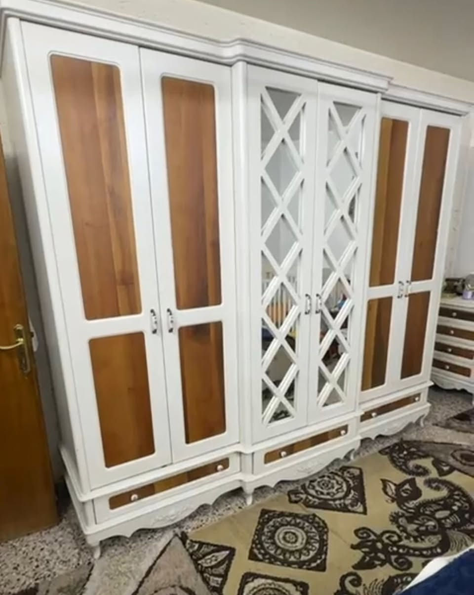 السلام عليكم 
للبيع غرفه تركيا 🇹🇷 
سعر البيع 650 الف
العنوان حي الجامعة 
ماخذيها من القند للأثاث بسعر 17 ورقه


**إذا كنت صاحب هذا الإعلان وتريد حذفه لأي سبب، رجاءا أرسل رسالة إلى الدعم الفني**