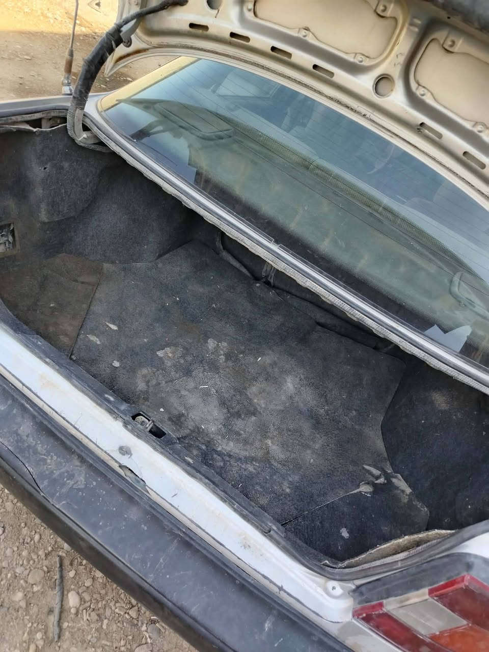 سلام عليكم
النترا مسطرا ١٩٩٢ للبيع كير عادي 
بدون لحيم شواصي 
سيارة بلادية معمرة هلالات فقط وبعدهن مامصبوغات
سيارة بلادية كير جديد + تخم تاير جديد + باتري
المحرك بي خيط بخار 
رقم جديد سنوية ٢٠٣١
ملاحظة/ البيع بشرط تحويل عقد مروري
السعر ٢٨ مجال بسيط حك الجية
ديالى بلدروز
***********

