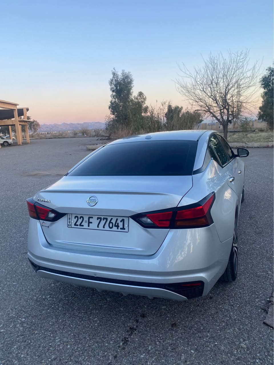 Altima S
 یه‌ك پارچه‌ی بۆیاخه‌ سۆنه‌رم دانایه‌
پشت . پێش كه‌پسه‌ بێ ئێرباگ
٦٦ مایل ڕۆشتووه‌ 
گێر و مه‌كینه‌ به‌ شه‌رت
به‌ناوه‌ خۆمانه‌ 
كۆیه‌ 
*********** كويسينجاك, أربيل
