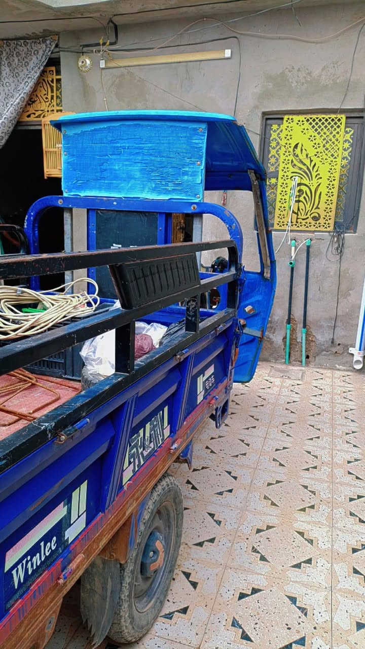 السلام عليكم ستوته للبيع  شحن بطاريات جديد انتاج 2026 صار شهر مستبدلهن.  تايرات جديد ماطور بلادي كلشي عل بلاده  نضافه كدامكم مابيها قطرة خويس  او زنجار.  فقط كهرباء  يردلها شويه ترتيب  عنوان شهداء قرب جامع المرسلين السعر 800 وبيها مجال  
 للتواصل اتصل او مرسله عبر وتساب ‏رقم ***********    
 ***********
