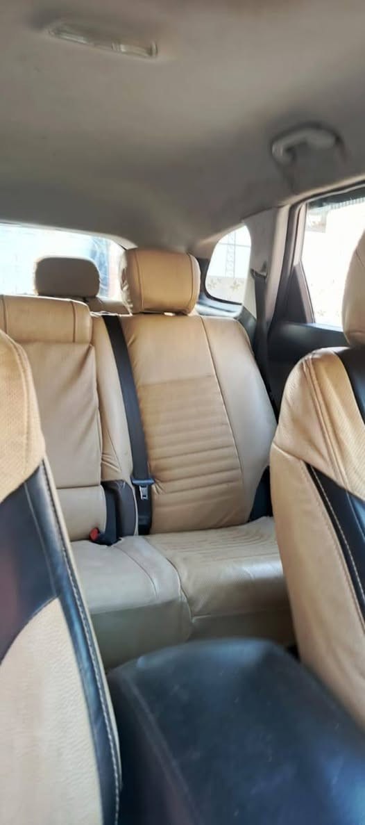 السلام عليكم سنتافيا موديل 2017 6سلندر گراند 7راكب  وارد امريكي متجايه رقم ذي قار بسمي السعر 120 بيه مجال ***********
