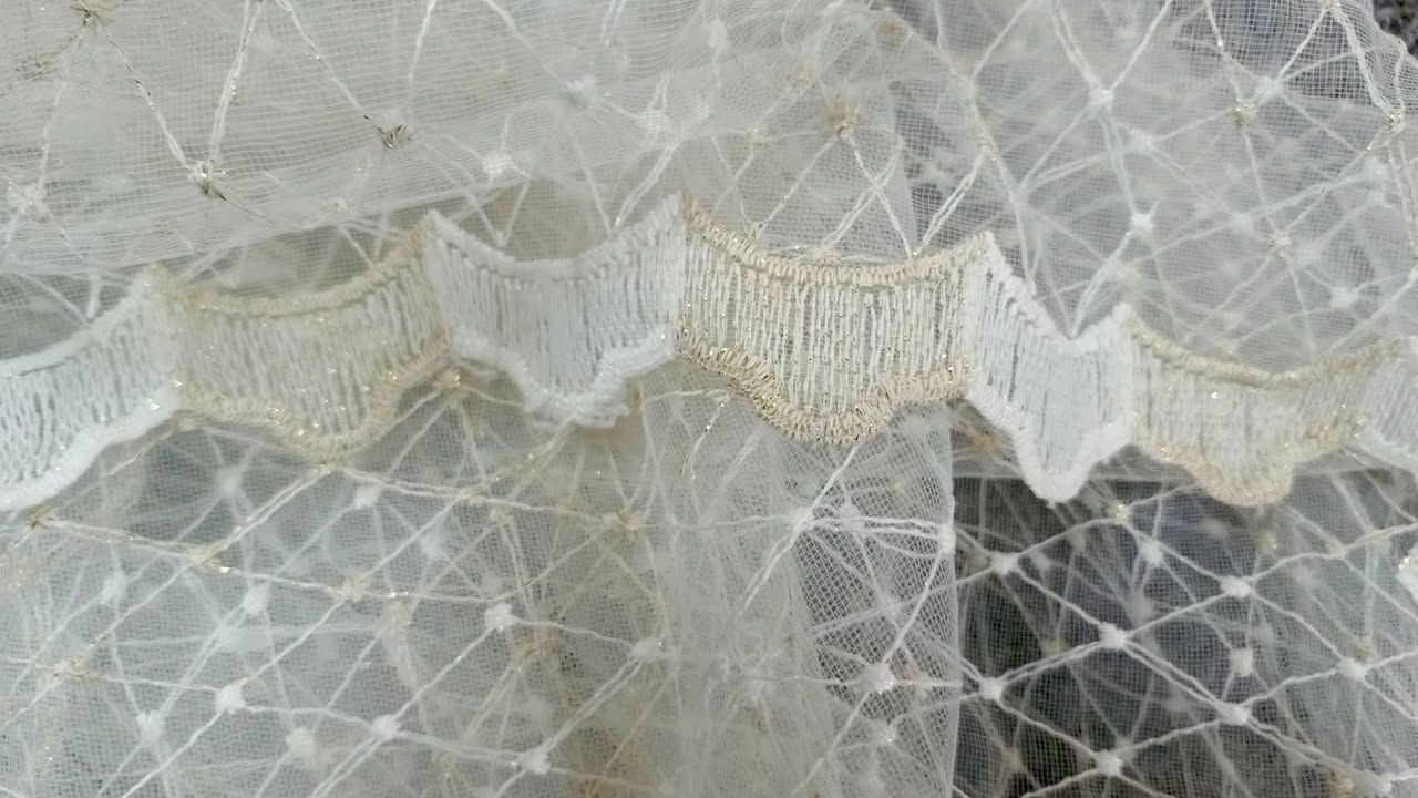 هاي برده تور   جاهزه والله كلفتني 40  المتر ب8  كلش راقيه  وطلعت طويله وماريد اخربها بالكفة  
ابيعها 35 قفل مابيها مجال عندي توصيل بكروة 
طولها 4 مترات  وعرضها 3 مترات


**إذا كنت صاحب هذا الإعلان وتريد حذفه لأي سبب، رجاءا أرسل رسالة إلى الدعم الفني**