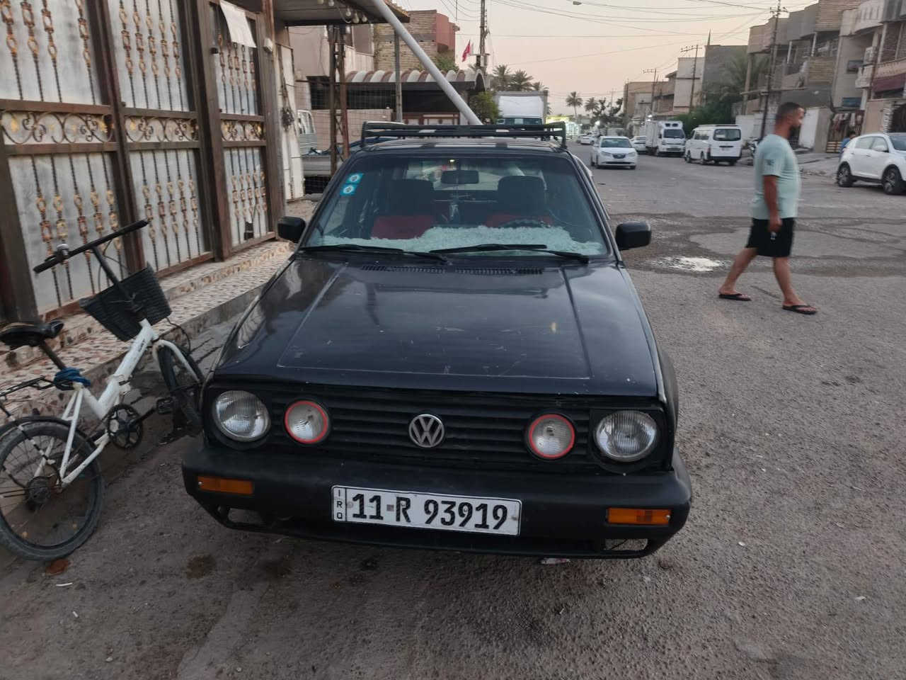 كولف 90 البيع سيارة جاهزة باسمي رقم انكليزي تحويل ثاني يوم *********** وتساب موجود

