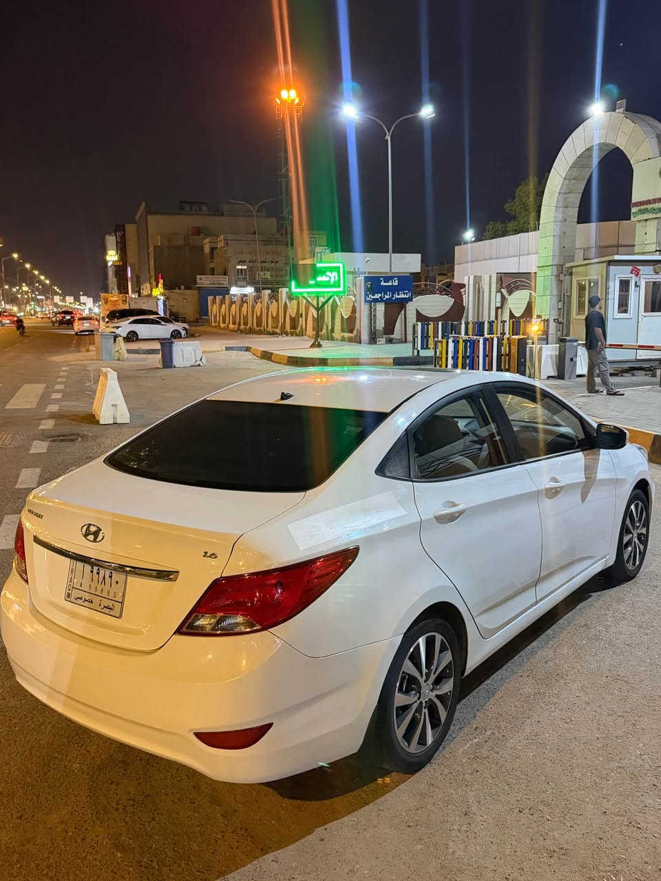 السلام عليكم اكسنت 2016خليجي مكينه 1600سياره فول مواصفات سياره كفاله من الضربه وصبغ وتبديل فقط بيها بارد مكانين جاهزه تخم تاير اصدار 26حداده جديده منضومه تبريد جديد ماشيه 130الف حقيقي 
السعر 105
للاستسفار *********** البصرة, العراق
