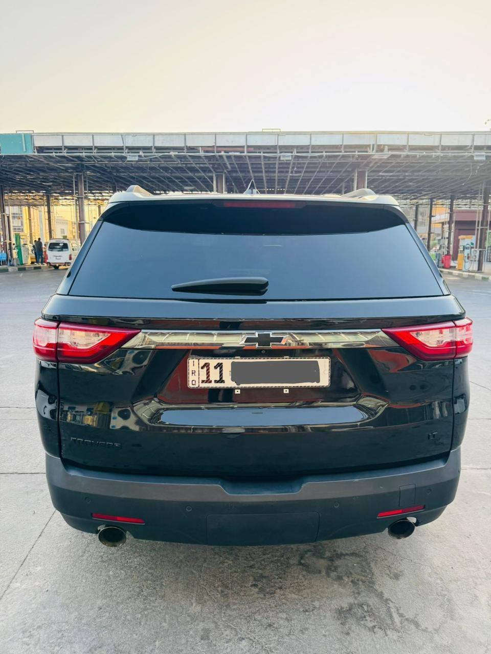 شوفر ترافرس موديل 2021
محرك 6سلندر 3600 
بصمه أربع ابواب 
Vip الجلسه الخلفيه
تحكم مقاعد كهربائي
تدفئة مقاعد + ستيرن
تشغيل عن بعد
كاميرات اماميه خلفيه + رادار
شاشه قاصه
سايدبريك دگمه
مثبت سرعه
تحكم قياده آلي
لايت عدسه
بلاجكتور LED
جنطه كهربائيه
عدسات سحريه
تنبيه للخطر القريب 
تبريد 3 قطع
الداخل كله اسود

السياره فول ماعدا الفتحه وافوللها بانزين كله محسن ماشيه 88 ألف رقم بغداد شبه مميز مداور شوكت متريد تبريد فول حداديه اماميه مع زوج تاير امامي صارلي اقل الشهر مبدلهن السياره بيها خمس قطع والسونار كبالكم سعرها 175 ورقه وبيها مجال مكاني السماوة الرقم ***********
