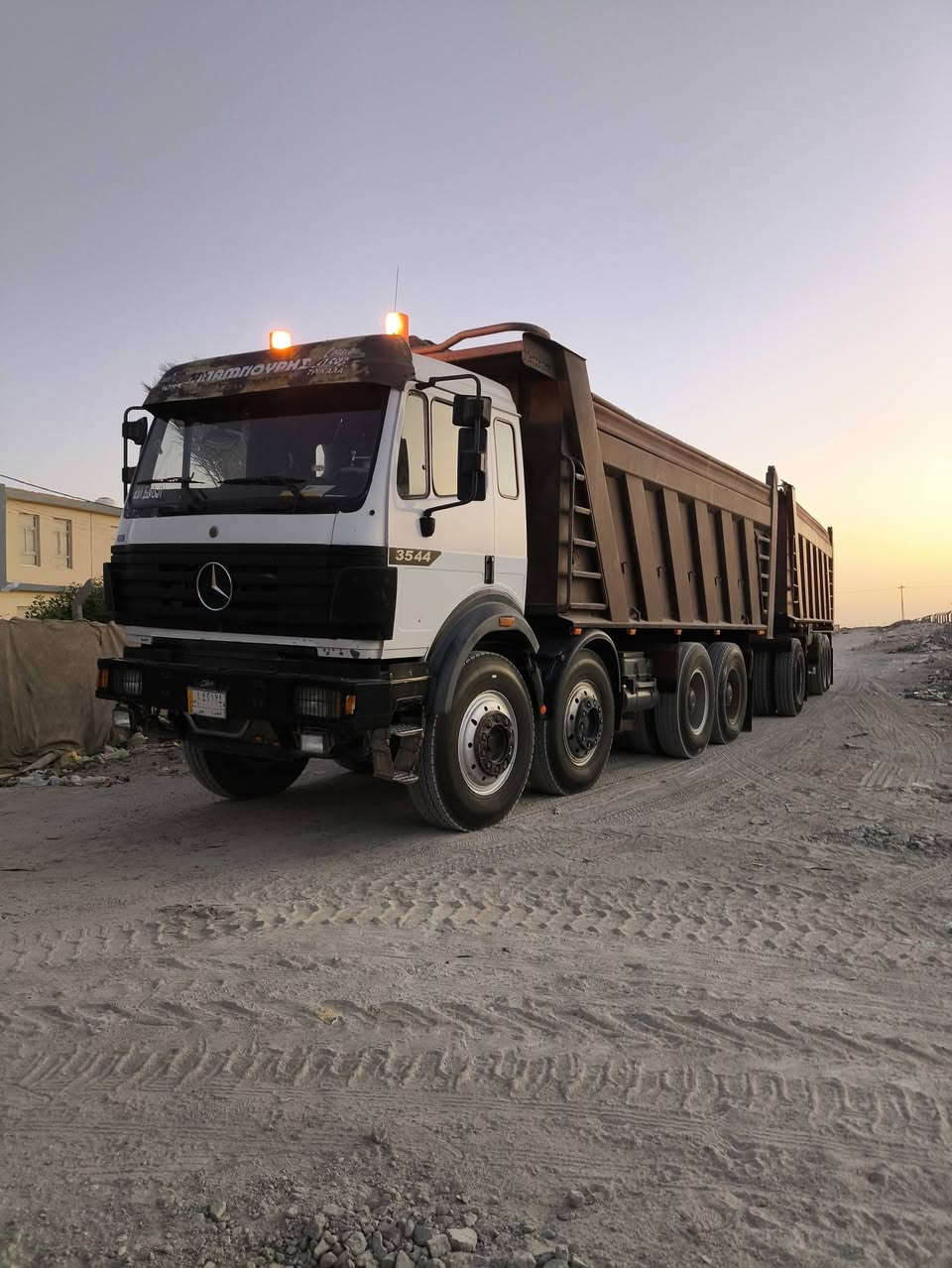 سلام عليكم اللبيع كرواتي 95 محرك 44 كير210 مجموعه جي اف قيطان تخم تاير راس وعربانه ***********
