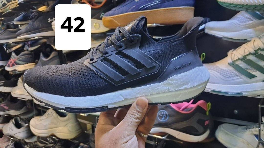 احذية باله اصليات
سعر 20 الف
مكاني بغداد شارع حيفا 
نزله ملعب نادي مقابيل معمل الثلج
***********
