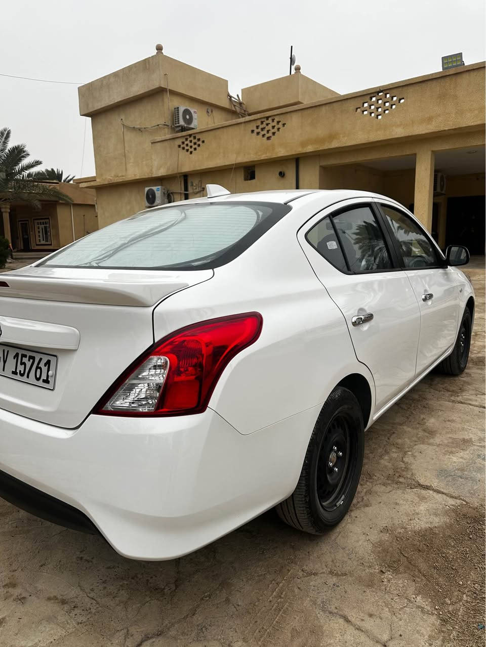 نيسان سني 
هندي 2024
ماشيه 6الاف
رقم اربيل
مكفوله من الشخط والرصعه 
باسمي تحويل ثاني يوم 
السعر 131 وبيه مجال
هـ/*********** بغداد, العراق
