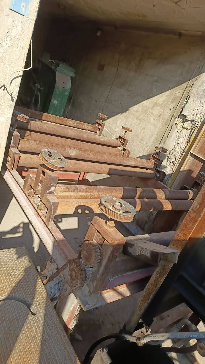 رولات سحب خمس مراحل صافي عرض 155 ماطور كيربوكس سعر مناسب عنوان باب الشيخ ***********
