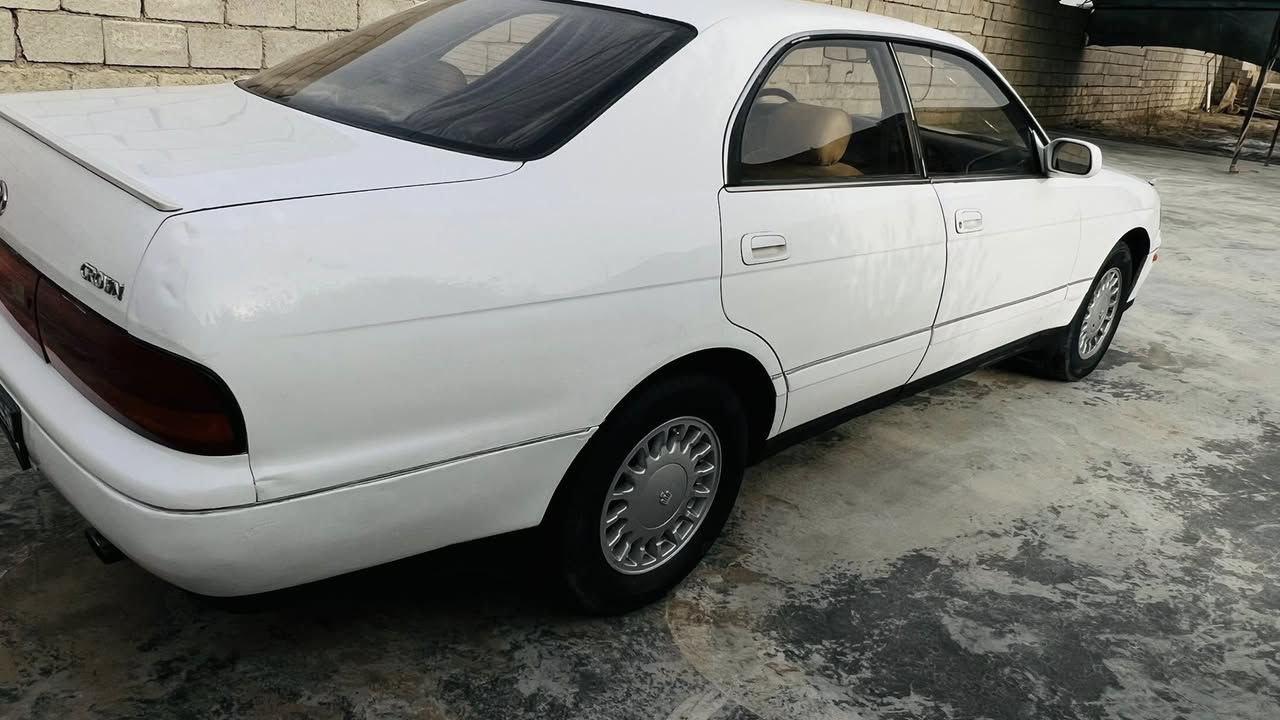 للبيع بطة موديل 1993
محرك وكير شرط 
بدون صبغ بدون ضرر 
صدر تخم تاير جديد 
تبريد تدفئة شغال 
رقم نينوى دولي شرط التحويل 
سعر 65 وبي مجال قليل 
*********** 
***********
