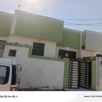 دار للايجار • نجف شارع الصب • ١٠٠م