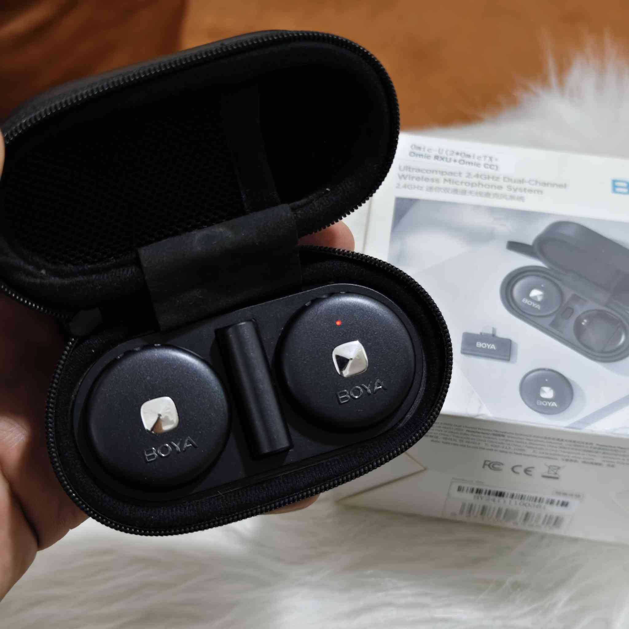mic boya omic  مايك للموبايل تايب سى  للبيع
حالة ممتازة بدون اى عيوب .. البيع بسعر كويس جدا


**إذا كنت صاحب هذا الإعلان وتريد حذفه لأي سبب، رجاءا أرسل رسالة إلى الدعم الفني**