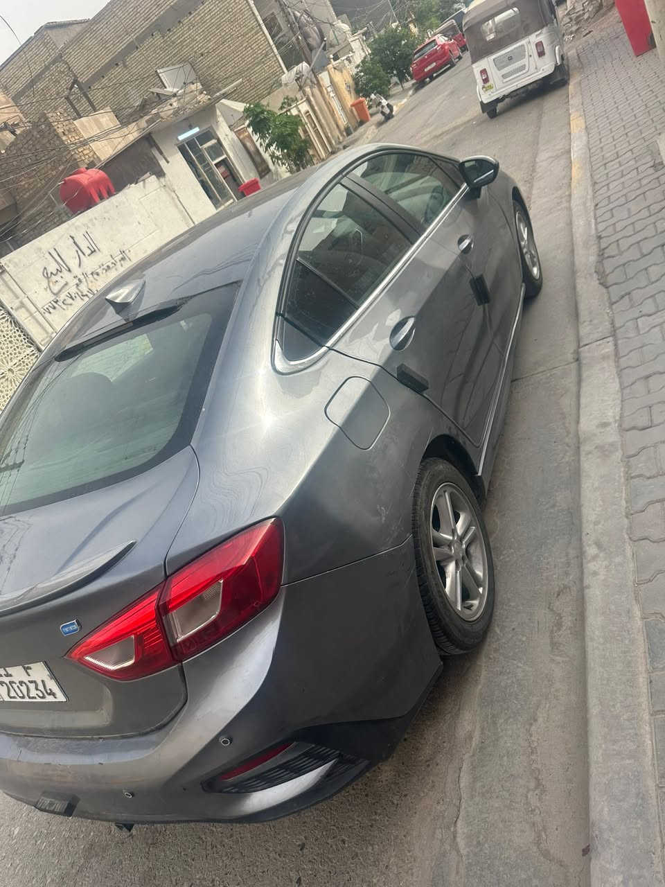 لبيع شوفر ليت كروز ٢٠١٨ بيها قطع صبغ ابيع حزام لسيارة فول موصفات LTZ فتحة بصمة شاشة كامرة تحكمات ردارات مري كشنات جلد + كهرباء سماعت مستستما بلدي ٤ بصمات بيبان تشغيل عن بعد عد بيها هواي موصفات مذاكرهن لسيارة جاهزة من كلشي اي نقص
مابيها كير مكينة تبريد صدر تايرات كل جديد رقم بغداد بسمي  خوان والله والقران لا بياع  ولا شراي مال بيت  بسبب الضروف ابيع 
السعر 89وبيها مجال كلش بسيط مكاني بغداد جكوك  للستفسار ***********
