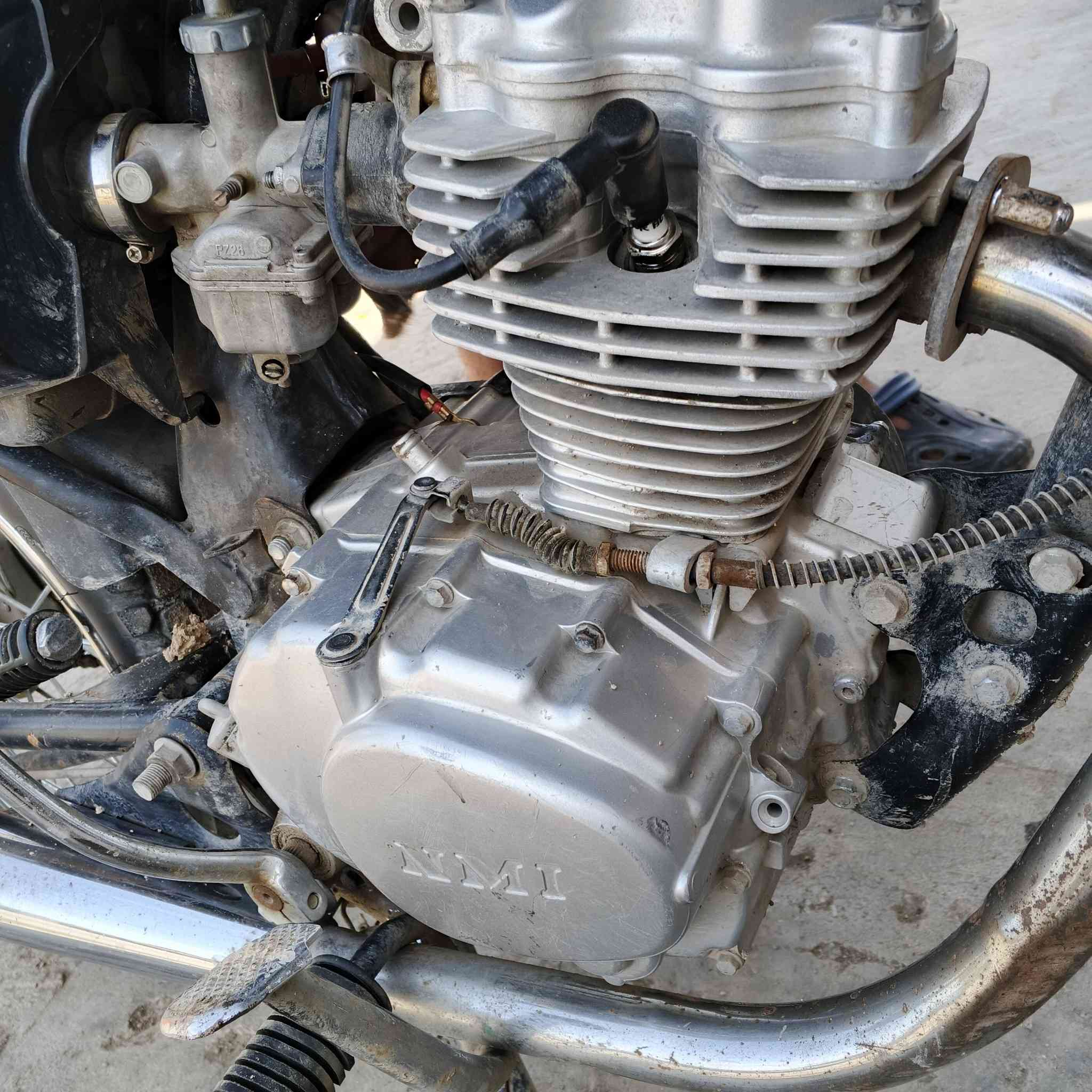 السلام عليكم دراجه أربعه گيرالسعر375وبيه مجال ***********
