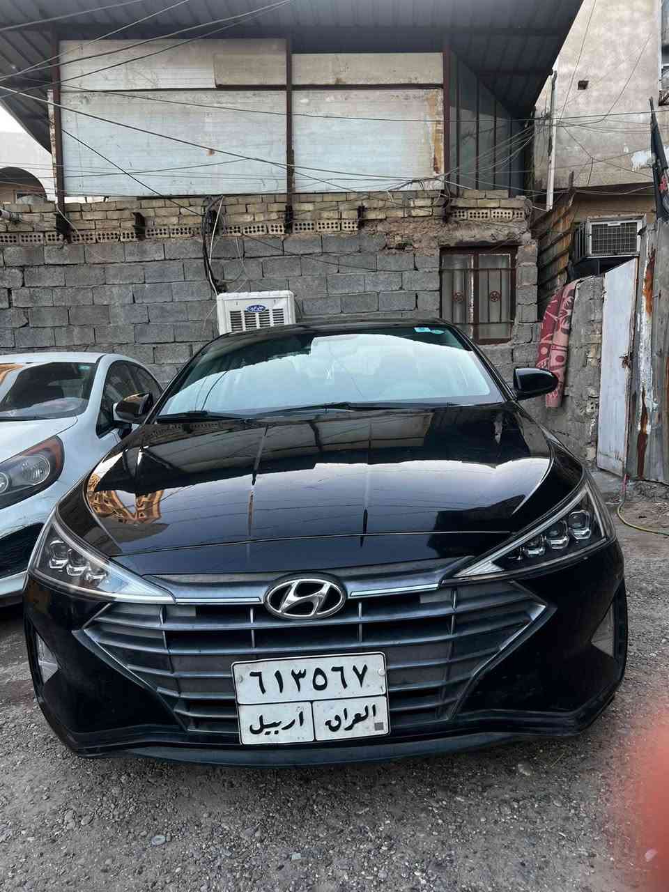 سلام عليكم
النترة 2019 للبيع 
رقم اربيل تريد تحويل وكالة 
السيارة نص فول معروفة مواصفاتهة
محرك 2000 دوش مكفول 
كير بشرط السيارة خير من الله
ماشية 57 الف ميل  
بيهة ربع البنيد وربع الجاملغ تفاصيل الحادث موجودة بالمنشور ورقم الشاصي 
سعر 120 وبيهة مجال للشراي 
مكلف بالنشر 
صاحب السيارة ***********
متواجد واتس
