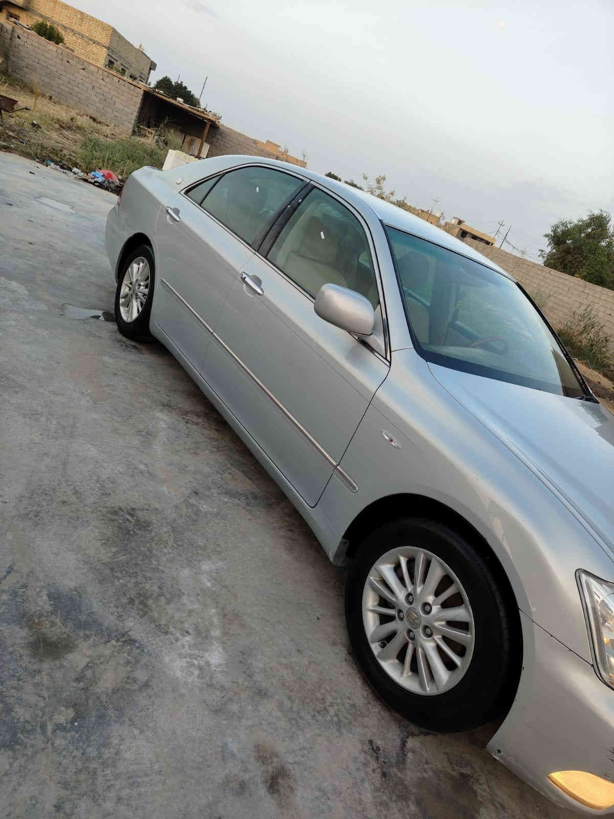 السلام عليكم
تيوتا كراون شاهينة للبيع موديل 2004 أصل شاصي 82 رقم ذي قار بسمي لوحات نكليزي تحويل ثاني يوم ،موصفات 3دكم دواخل بيجي بردة خلفية حساسات جانبية 
كامرة دوارة ،البدي كفالة 
السعر127
للأستفسارع ***********
***********
