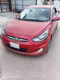 اكسنت موديل 2014 أمريكي حادثها باب الصدر والباب الوراه وتعرضت لحادث لن...