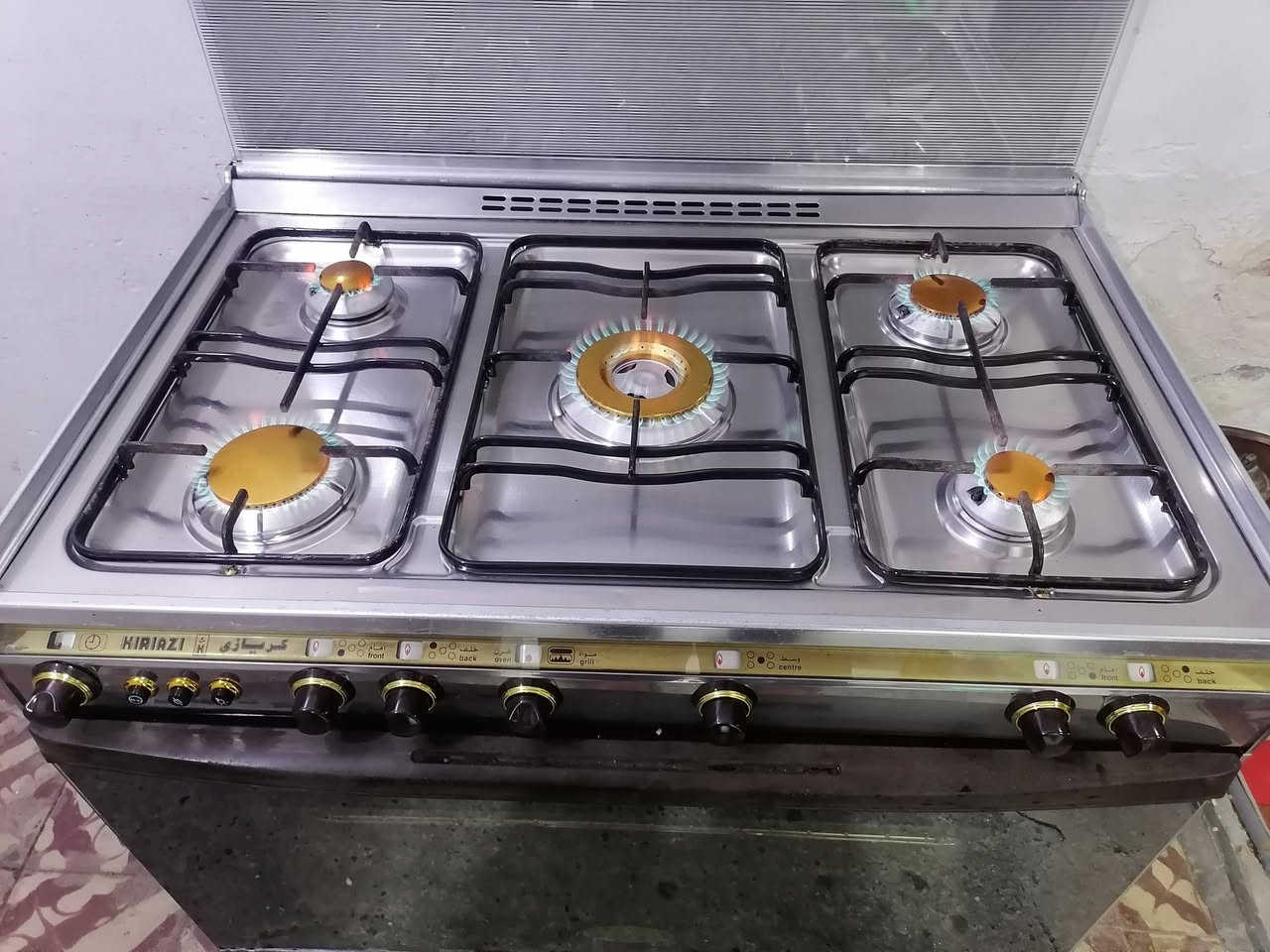 طباخ نوع كريازي مصري الباب الأول الثقيل اخو الجديد
مكاني الحله مركز مدينه.
رقم *********** استفسار اتصال او واتساب
